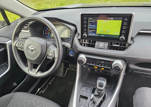 Toyota RAV4 cena 65700 przebieg: 81000, rok produkcji 2020 z Biała Piska małe 79